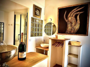 Cozy studio avec terrasse au village naturiste Cap Agde